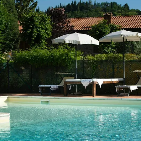 With Pool In The Tuscan Hills * Arezzo